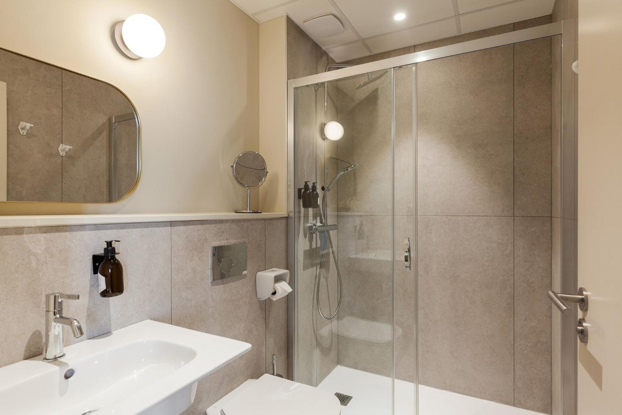 Hotel Gambettes - Entree Autonome, Reception En Ligne - Encore Mieux Limoges Exteriör bild